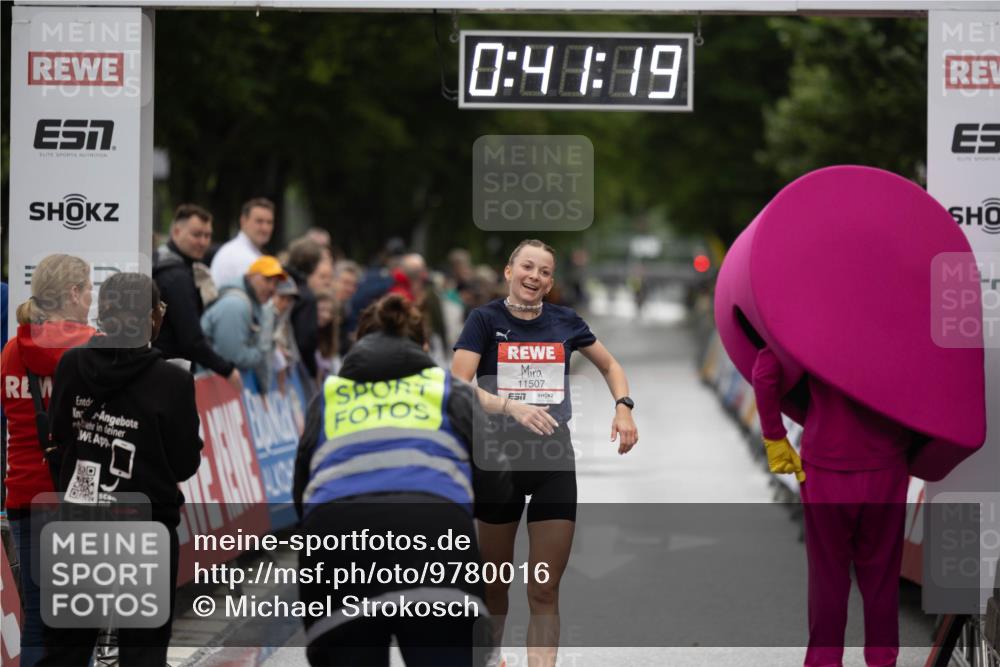 14.06.2026 - REWE Women's Run Michael Strokosch http://msf.ph/oto/9780016 14.06.2026 09:41:46 Laufen 10, 48, 09, 11507, 7 meine-sportfotos.de