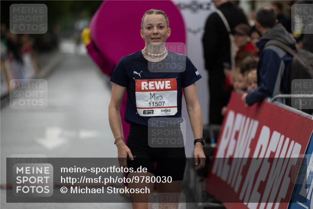 14.06.2026 - REWE Women's Run Michael Strokosch http://msf.ph/oto/9780030 14.06.2026 09:41:49 Laufen 11507 meine-sportfotos.de