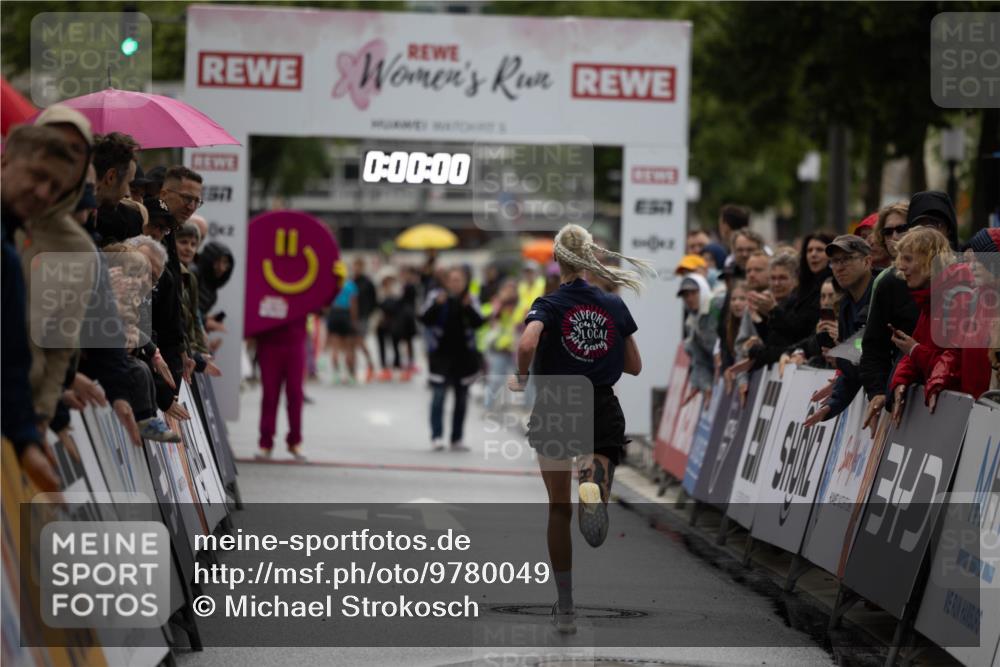 14.06.2026 - REWE Women's Run Michael Strokosch http://msf.ph/oto/9780049 14.06.2026 09:46:06 Laufen 0, 00, 00, 8042 meine-sportfotos.de