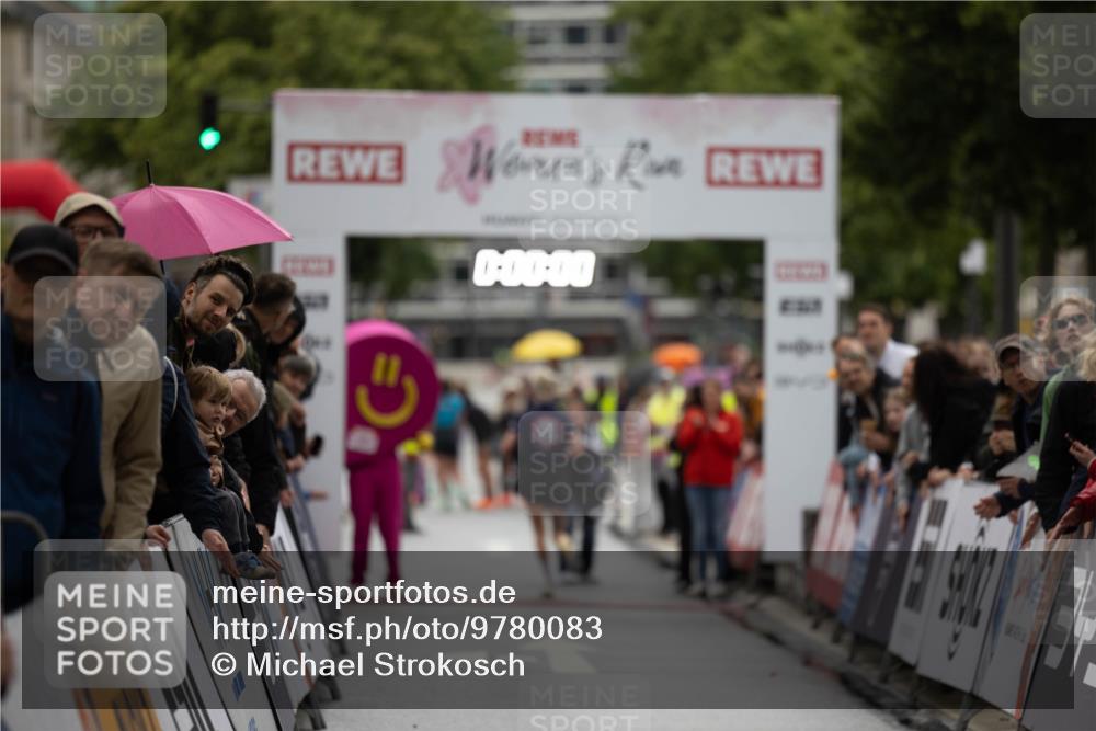 14.06.2026 - REWE Women's Run Michael Strokosch http://msf.ph/oto/9780083 14.06.2026 09:46:11 Laufen 0, 00, 00 meine-sportfotos.de