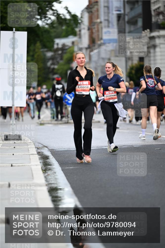 14.06.2026 - REWE Women's Run Dr. Thomas Lammeyer http://msf.ph/oto/9780094 14.06.2026 10:48:36 Laufen 5986, 5675 meine-sportfotos.de