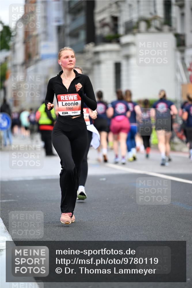 14.06.2026 - REWE Women's Run Dr. Thomas Lammeyer http://msf.ph/oto/9780119 14.06.2026 10:48:38 Laufen 5986 meine-sportfotos.de