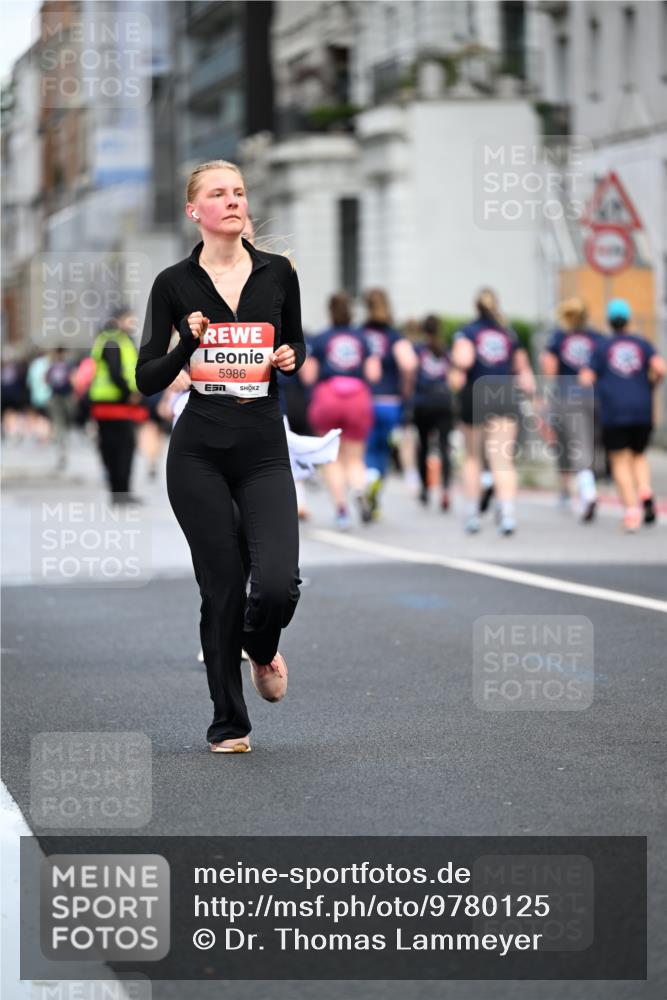 14.06.2026 - REWE Women's Run Dr. Thomas Lammeyer http://msf.ph/oto/9780125 14.06.2026 10:48:38 Laufen 5986 meine-sportfotos.de