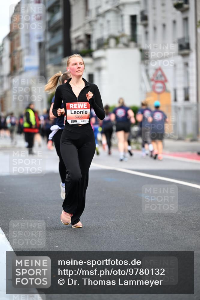 14.06.2026 - REWE Women's Run Dr. Thomas Lammeyer http://msf.ph/oto/9780132 14.06.2026 10:48:39 Laufen 5986 meine-sportfotos.de