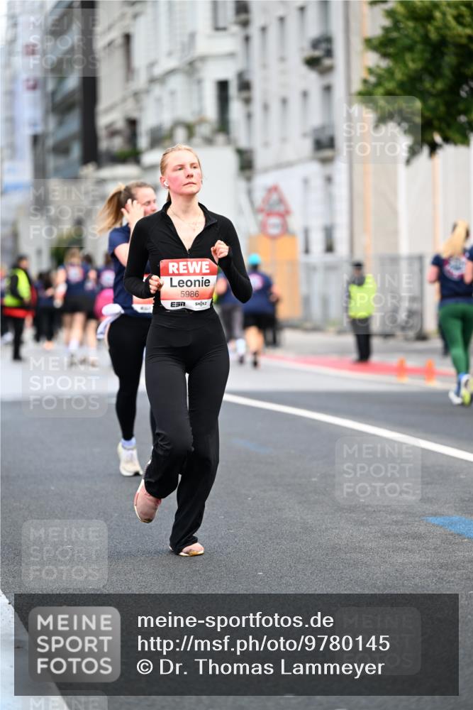 14.06.2026 - REWE Women's Run Dr. Thomas Lammeyer http://msf.ph/oto/9780145 14.06.2026 10:48:40 Laufen 5986 meine-sportfotos.de
