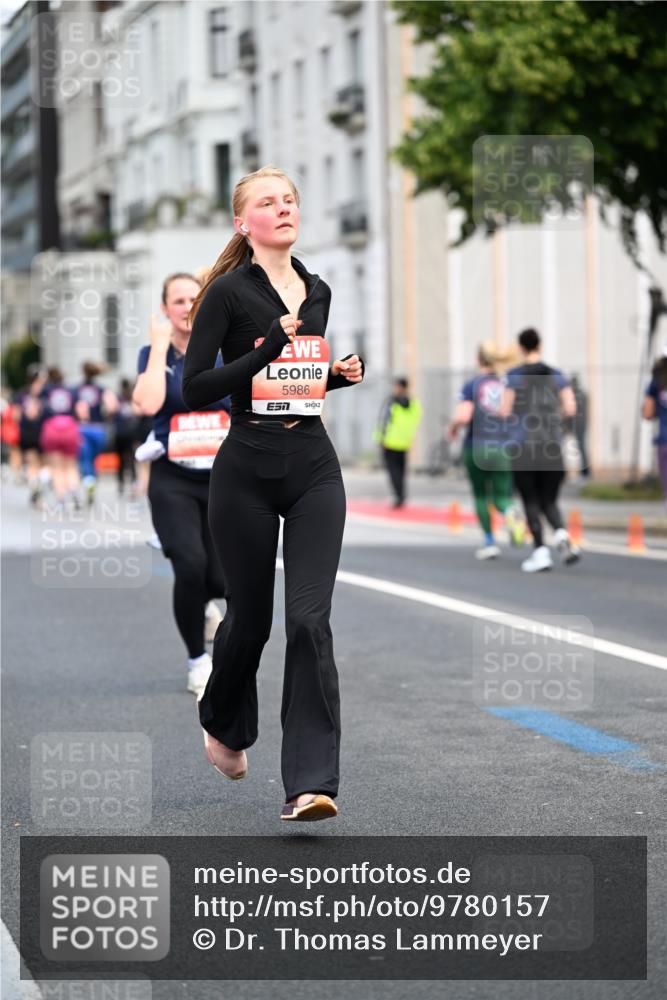 14.06.2026 - REWE Women's Run Dr. Thomas Lammeyer http://msf.ph/oto/9780157 14.06.2026 10:48:40 Laufen 5986 meine-sportfotos.de