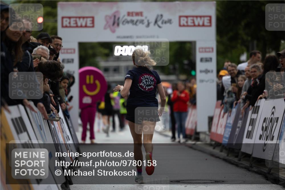 14.06.2026 - REWE Women's Run Michael Strokosch http://msf.ph/oto/9780158 14.06.2026 09:46:51 Laufen 0, 00 meine-sportfotos.de