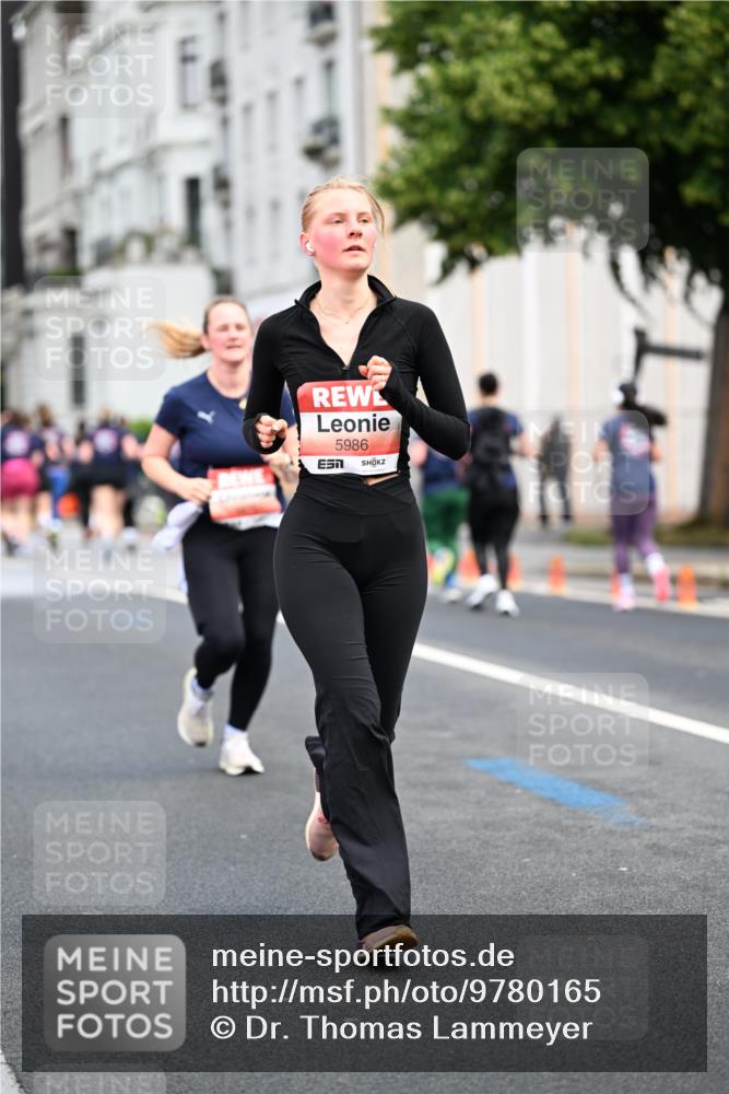 14.06.2026 - REWE Women's Run Dr. Thomas Lammeyer http://msf.ph/oto/9780165 14.06.2026 10:48:40 Laufen 5986 meine-sportfotos.de