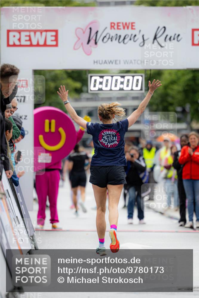 14.06.2026 - REWE Women's Run Michael Strokosch http://msf.ph/oto/9780173 14.06.2026 09:46:53 Laufen 5, 0, 00, 00 meine-sportfotos.de