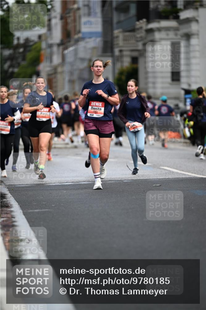 14.06.2026 - REWE Women's Run Dr. Thomas Lammeyer http://msf.ph/oto/9780185 14.06.2026 10:48:48 Laufen 5233 meine-sportfotos.de