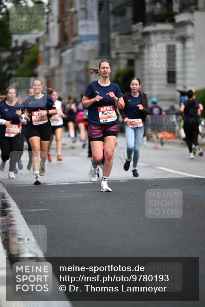 14.06.2026 - REWE Women's Run Dr. Thomas Lammeyer http://msf.ph/oto/9780193 14.06.2026 10:48:49 Laufen 5233, 7 meine-sportfotos.de