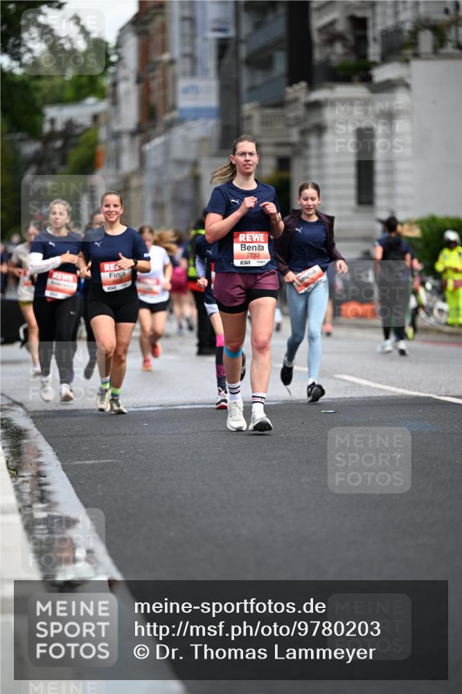 14.06.2026 - REWE Women's Run Dr. Thomas Lammeyer http://msf.ph/oto/9780203 14.06.2026 10:48:49 Laufen 5233, 57 meine-sportfotos.de