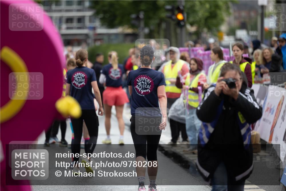 14.06.2026 - REWE Women's Run Michael Strokosch http://msf.ph/oto/9780208 14.06.2026 09:49:17 Laufen  meine-sportfotos.de