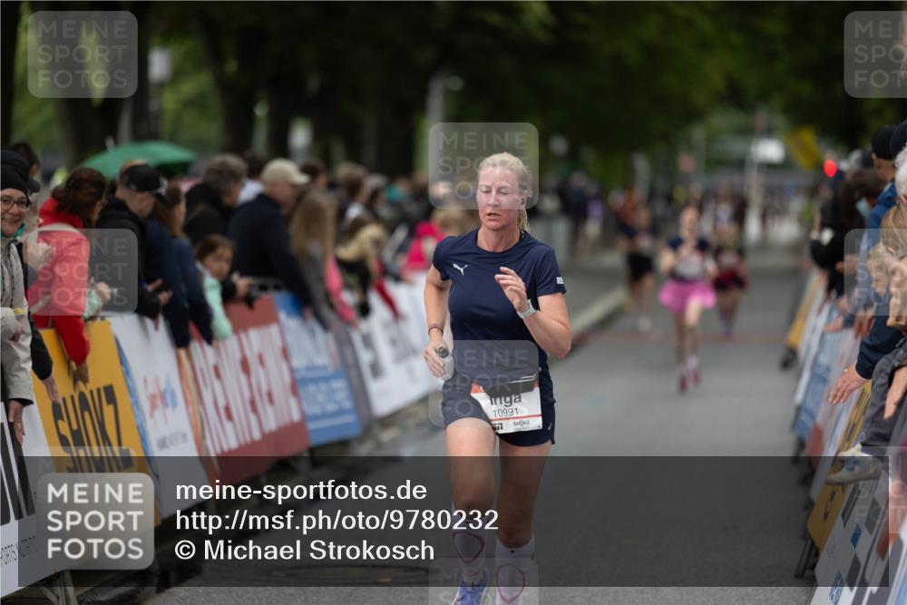 14.06.2026 - REWE Women's Run Michael Strokosch http://msf.ph/oto/9780232 14.06.2026 09:49:31 Laufen 10991 meine-sportfotos.de
