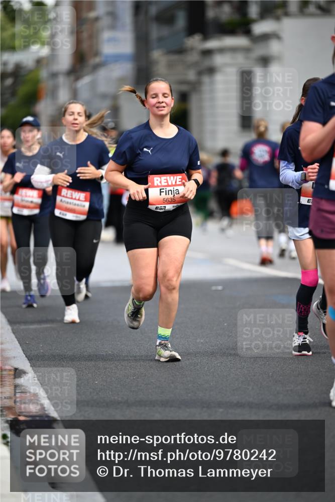 14.06.2026 - REWE Women's Run Dr. Thomas Lammeyer http://msf.ph/oto/9780242 14.06.2026 10:48:53 Laufen 5635 meine-sportfotos.de