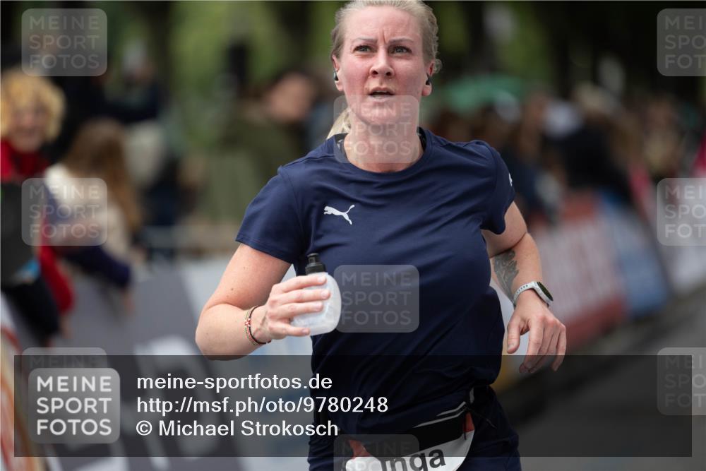 14.06.2026 - REWE Women's Run Michael Strokosch http://msf.ph/oto/9780248 14.06.2026 09:49:33 Laufen  meine-sportfotos.de