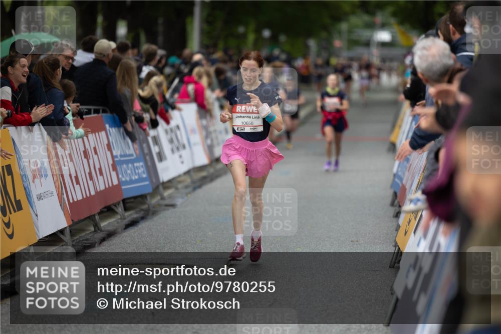14.06.2026 - REWE Women's Run Michael Strokosch http://msf.ph/oto/9780255 14.06.2026 09:49:36 Laufen 10650, 7 meine-sportfotos.de