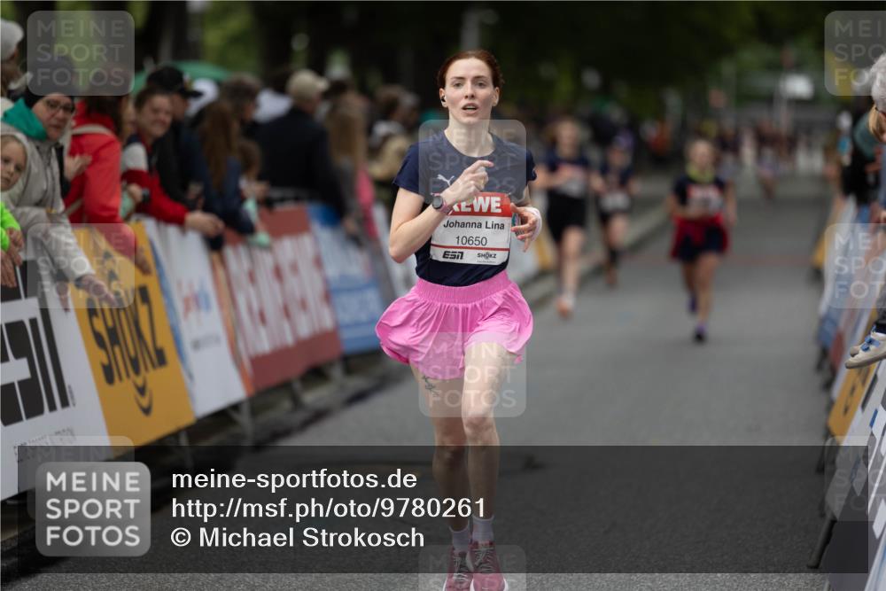 14.06.2026 - REWE Women's Run Michael Strokosch http://msf.ph/oto/9780261 14.06.2026 09:49:38 Laufen 10650 meine-sportfotos.de