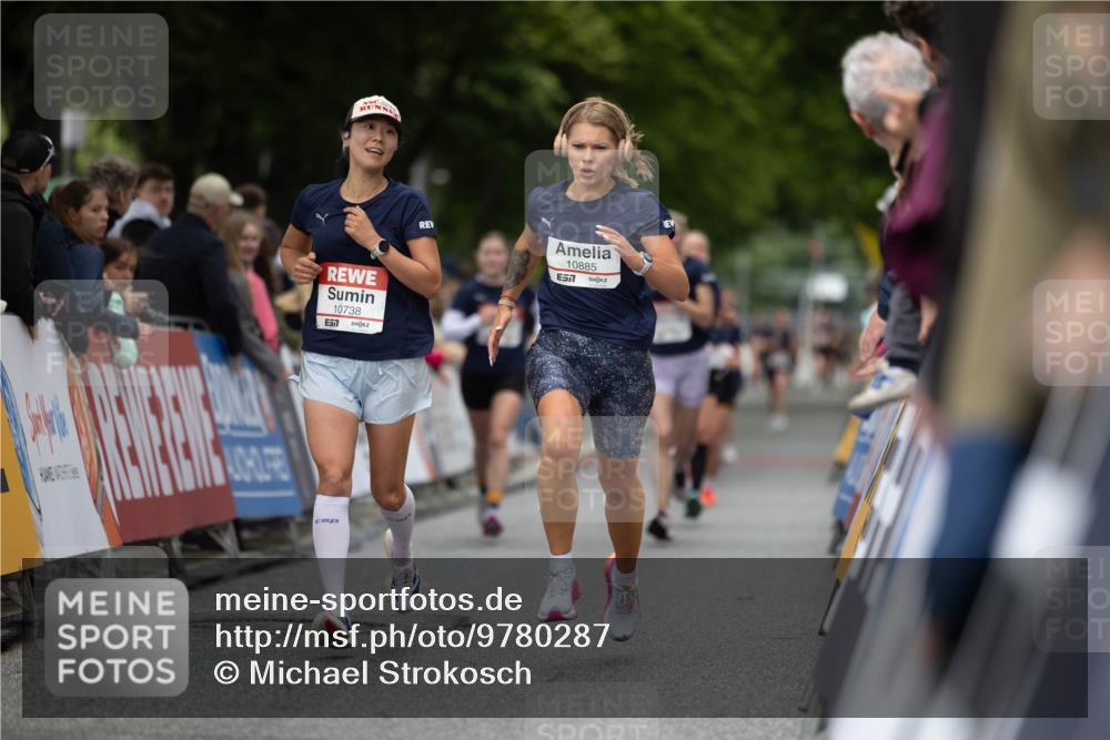14.06.2026 - REWE Women's Run Michael Strokosch http://msf.ph/oto/9780287 14.06.2026 09:49:57 Laufen 10738, 10885, 7 meine-sportfotos.de