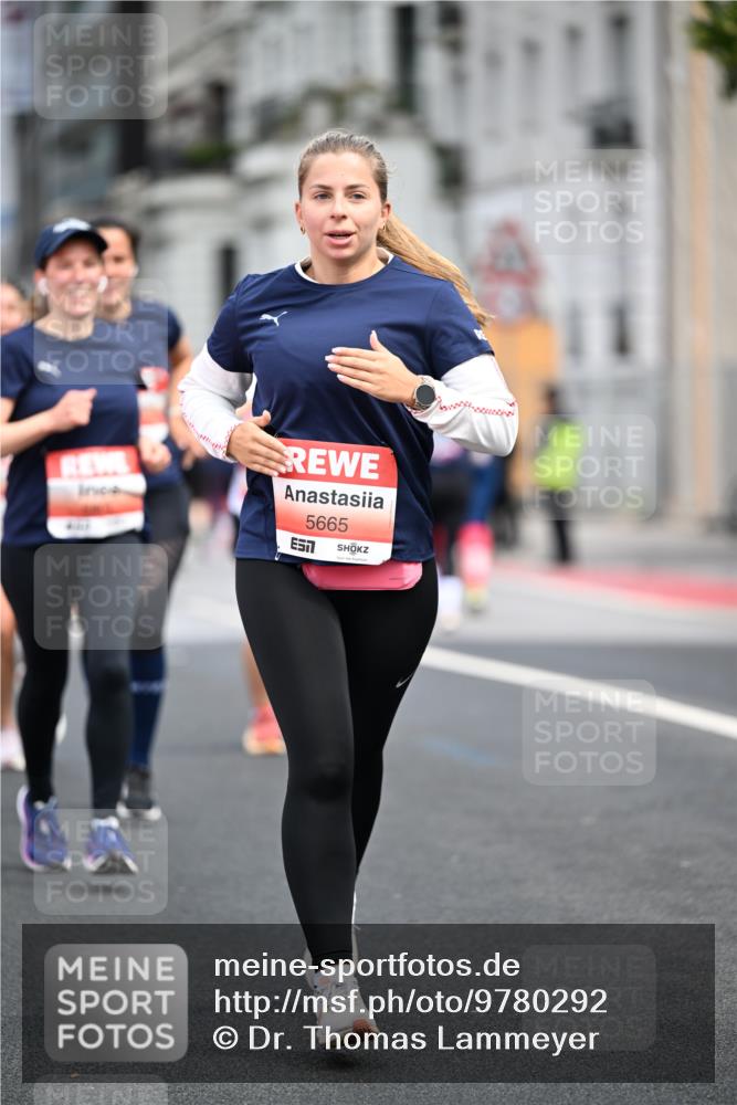 14.06.2026 - REWE Women's Run Dr. Thomas Lammeyer http://msf.ph/oto/9780292 14.06.2026 10:48:56 Laufen 5665 meine-sportfotos.de