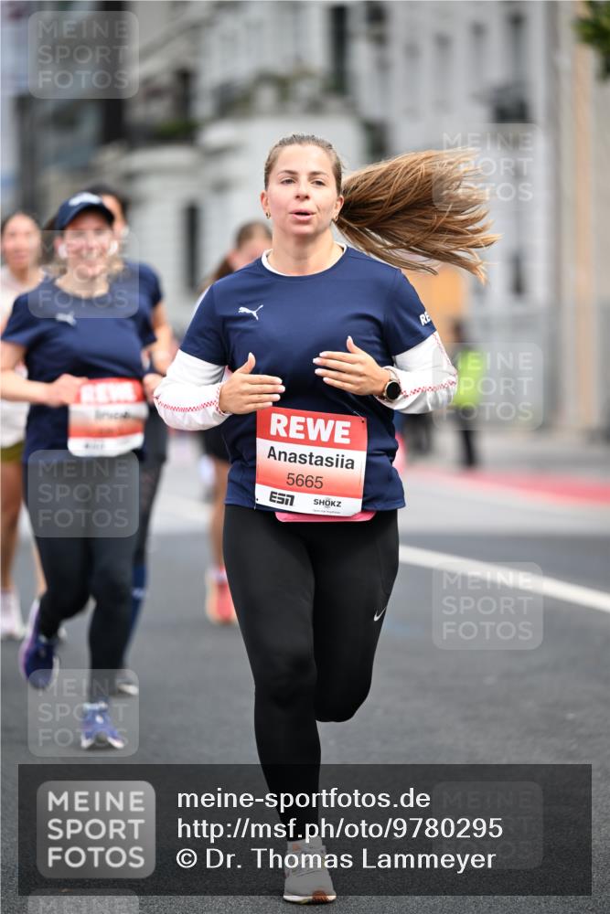 14.06.2026 - REWE Women's Run Dr. Thomas Lammeyer http://msf.ph/oto/9780295 14.06.2026 10:48:56 Laufen 5665 meine-sportfotos.de