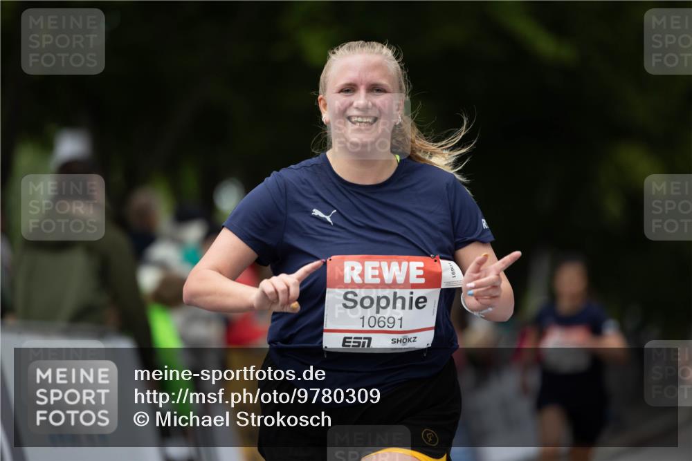 14.06.2026 - REWE Women's Run Michael Strokosch http://msf.ph/oto/9780309 14.06.2026 09:50:06 Laufen 10691 meine-sportfotos.de