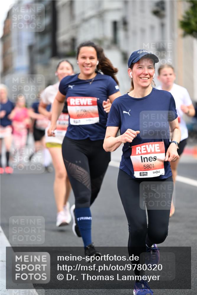 14.06.2026 - REWE Women's Run Dr. Thomas Lammeyer http://msf.ph/oto/9780320 14.06.2026 10:48:58 Laufen 6055, 5801, 77 meine-sportfotos.de