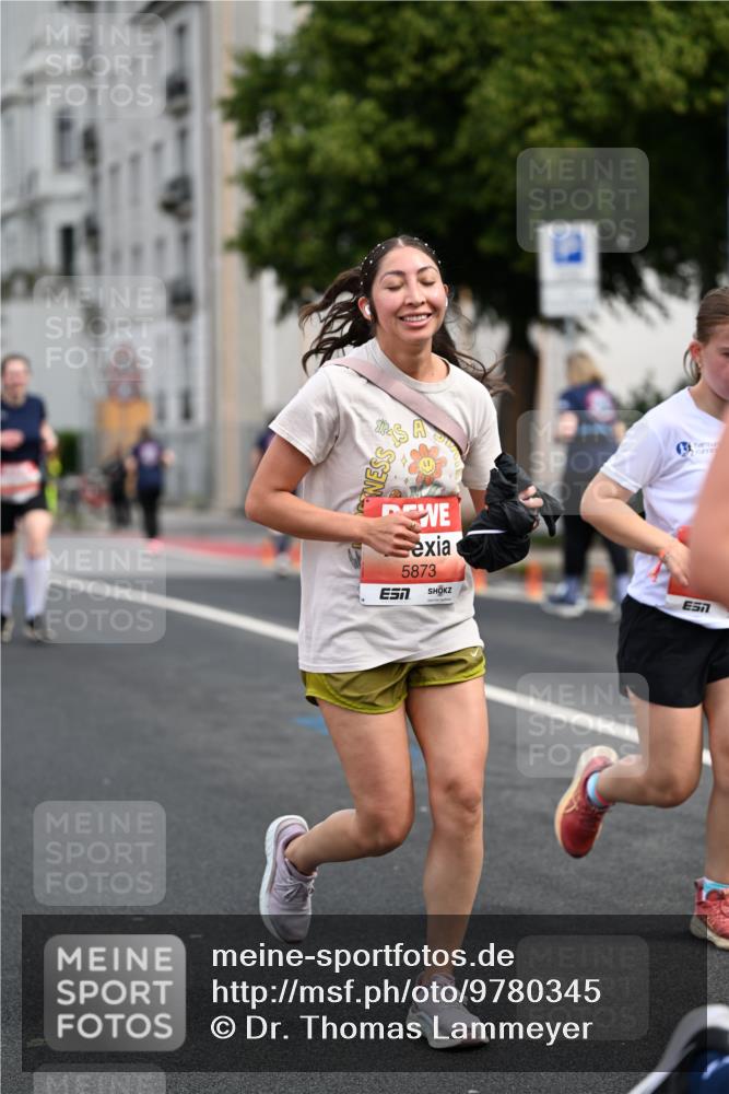 14.06.2026 - REWE Women's Run Dr. Thomas Lammeyer http://msf.ph/oto/9780345 14.06.2026 10:49:00 Laufen 5873, 7 meine-sportfotos.de
