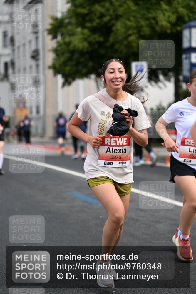 14.06.2026 - REWE Women's Run Dr. Thomas Lammeyer http://msf.ph/oto/9780348 14.06.2026 10:49:00 Laufen 5873, 582, 57 meine-sportfotos.de