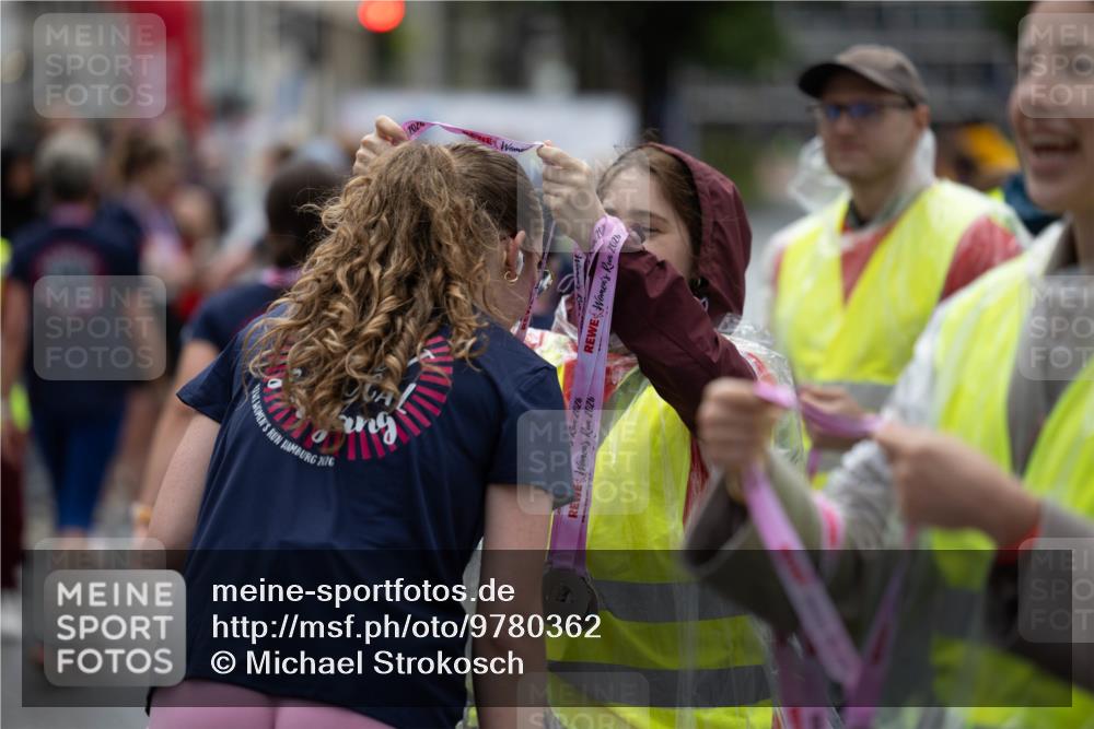 14.06.2026 - REWE Women's Run Michael Strokosch http://msf.ph/oto/9780362 14.06.2026 09:51:28 Laufen 26, 2026, 2026, 2026 meine-sportfotos.de