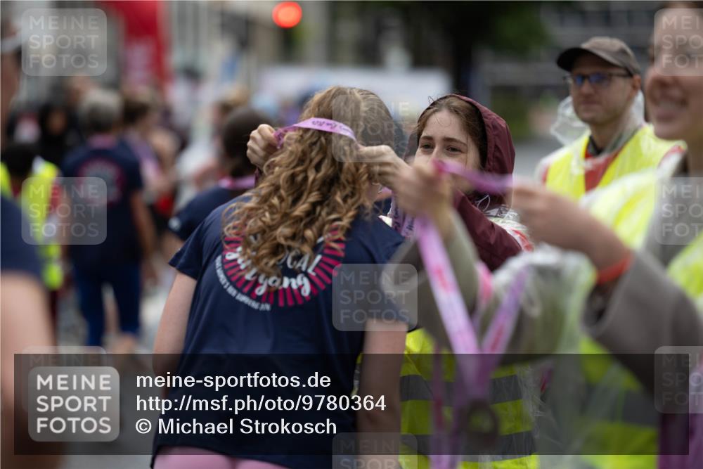 14.06.2026 - REWE Women's Run Michael Strokosch http://msf.ph/oto/9780364 14.06.2026 09:51:28 Laufen  meine-sportfotos.de