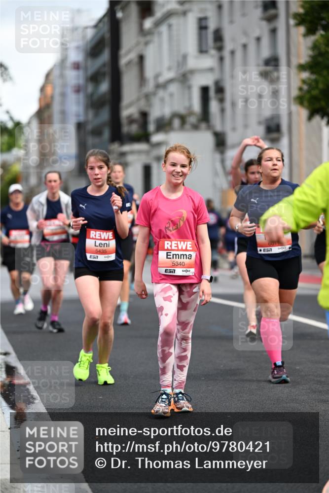 14.06.2026 - REWE Women's Run Dr. Thomas Lammeyer http://msf.ph/oto/9780421 14.06.2026 10:49:06 Laufen 5435, 7, 5340, 7, 6011 meine-sportfotos.de