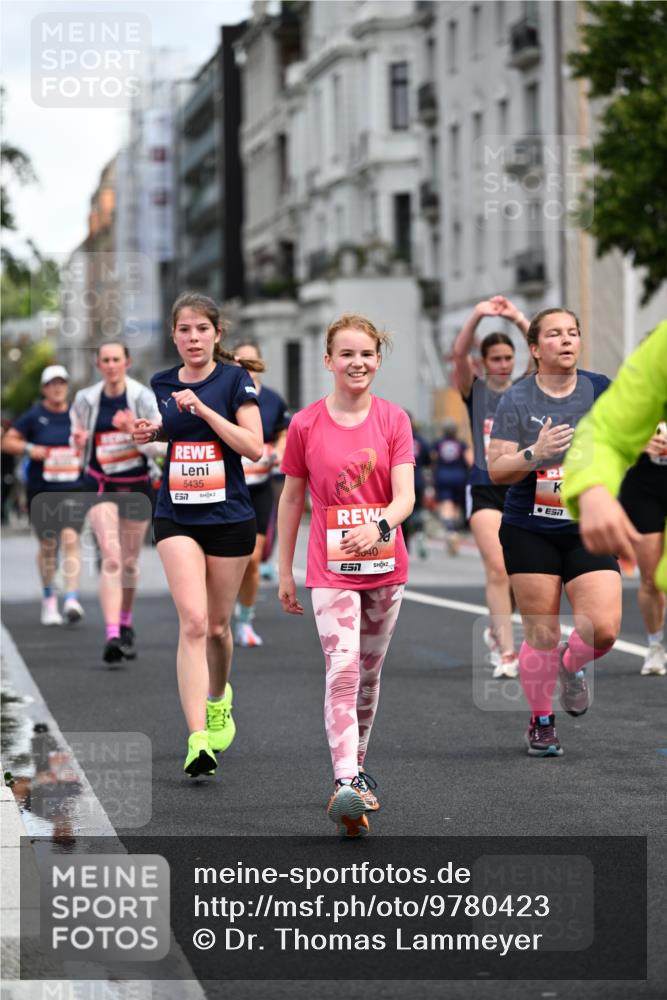 14.06.2026 - REWE Women's Run Dr. Thomas Lammeyer http://msf.ph/oto/9780423 14.06.2026 10:49:06 Laufen 5435, 7, 3840, 7, 7 meine-sportfotos.de