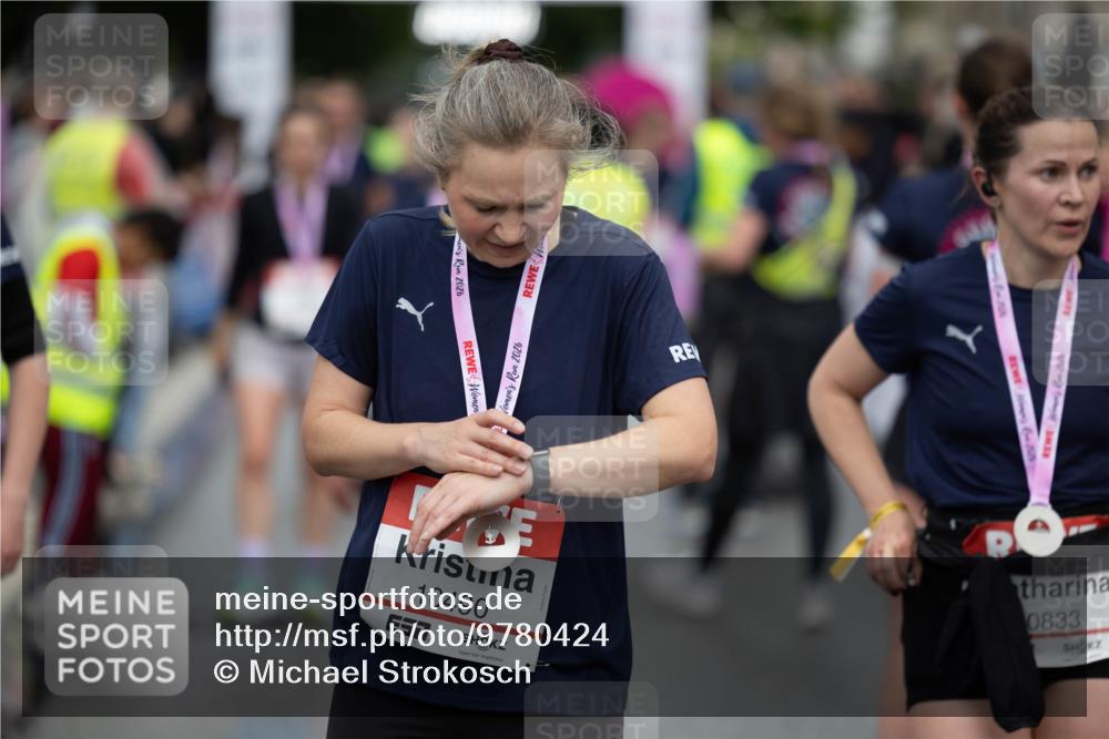 14.06.2026 - REWE Women's Run Michael Strokosch http://msf.ph/oto/9780424 14.06.2026 09:53:31 Laufen 2026, 2026, 10490, 453, 0833 meine-sportfotos.de