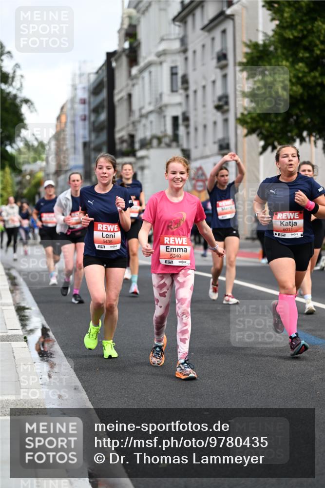 14.06.2026 - REWE Women's Run Dr. Thomas Lammeyer http://msf.ph/oto/9780435 14.06.2026 10:49:07 Laufen 5435, 7, 5340, 6011 meine-sportfotos.de