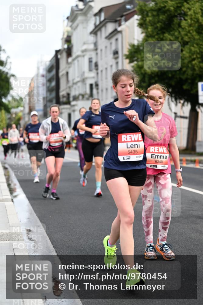 14.06.2026 - REWE Women's Run Dr. Thomas Lammeyer http://msf.ph/oto/9780454 14.06.2026 10:49:08 Laufen 5435, 7, 5340 meine-sportfotos.de
