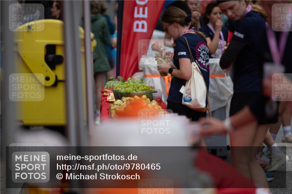 14.06.2026 - REWE Women's Run Michael Strokosch http://msf.ph/oto/9780465 14.06.2026 09:55:45 Laufen  meine-sportfotos.de