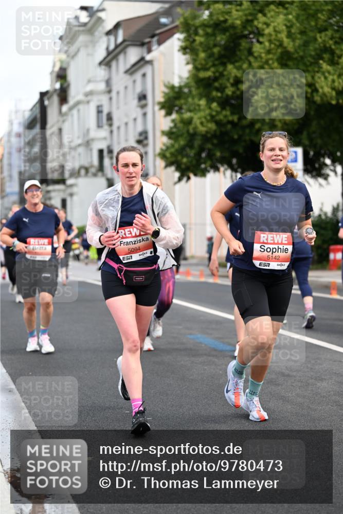 14.06.2026 - REWE Women's Run Dr. Thomas Lammeyer http://msf.ph/oto/9780473 14.06.2026 10:49:10 Laufen 5094, 7, 5142, 7 meine-sportfotos.de