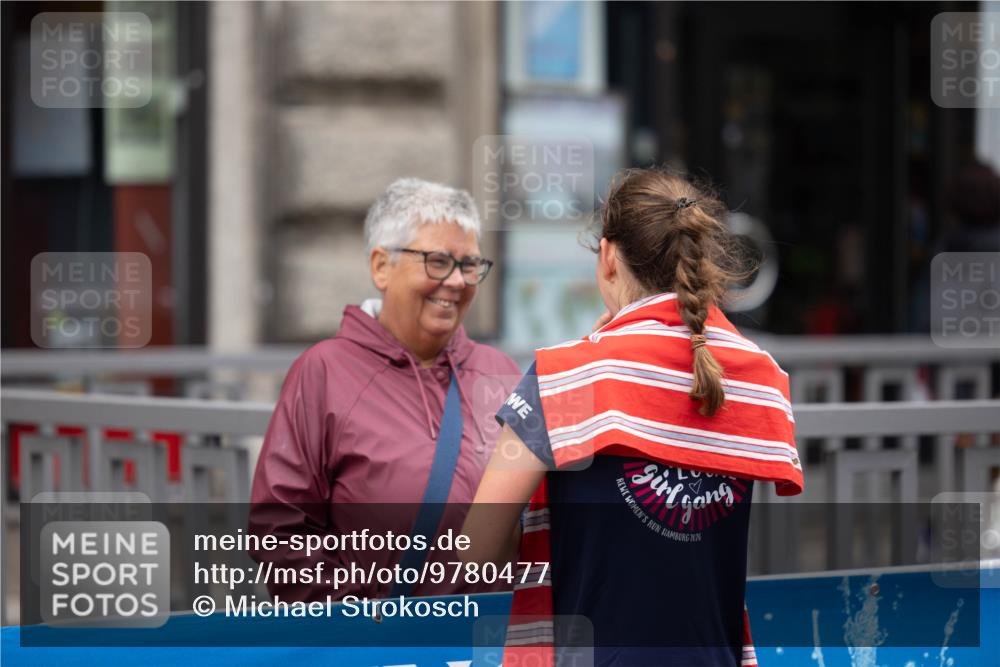 14.06.2026 - REWE Women's Run Michael Strokosch http://msf.ph/oto/9780477 14.06.2026 09:58:19 Laufen 2026 meine-sportfotos.de
