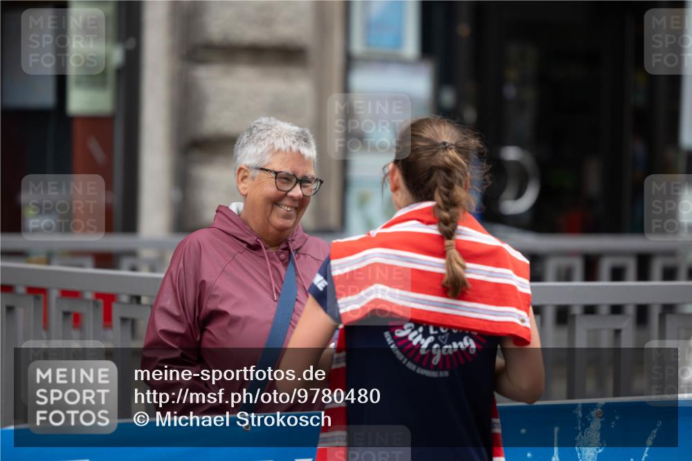 14.06.2026 - REWE Women's Run Michael Strokosch http://msf.ph/oto/9780480 14.06.2026 09:58:20 Laufen  meine-sportfotos.de
