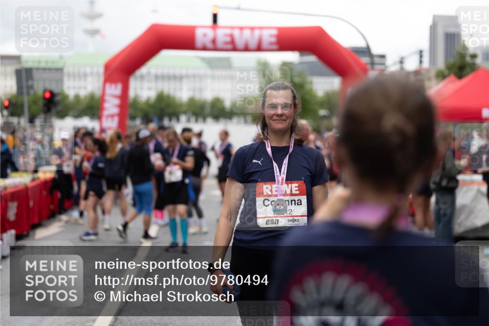 14.06.2026 - REWE Women's Run Michael Strokosch http://msf.ph/oto/9780494 14.06.2026 09:58:43 Laufen 14, 12 meine-sportfotos.de