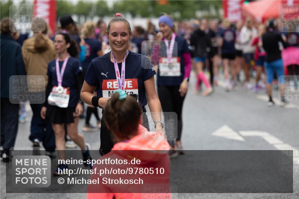 14.06.2026 - REWE Women's Run Michael Strokosch http://msf.ph/oto/9780510 14.06.2026 09:59:34 Laufen 2026 meine-sportfotos.de
