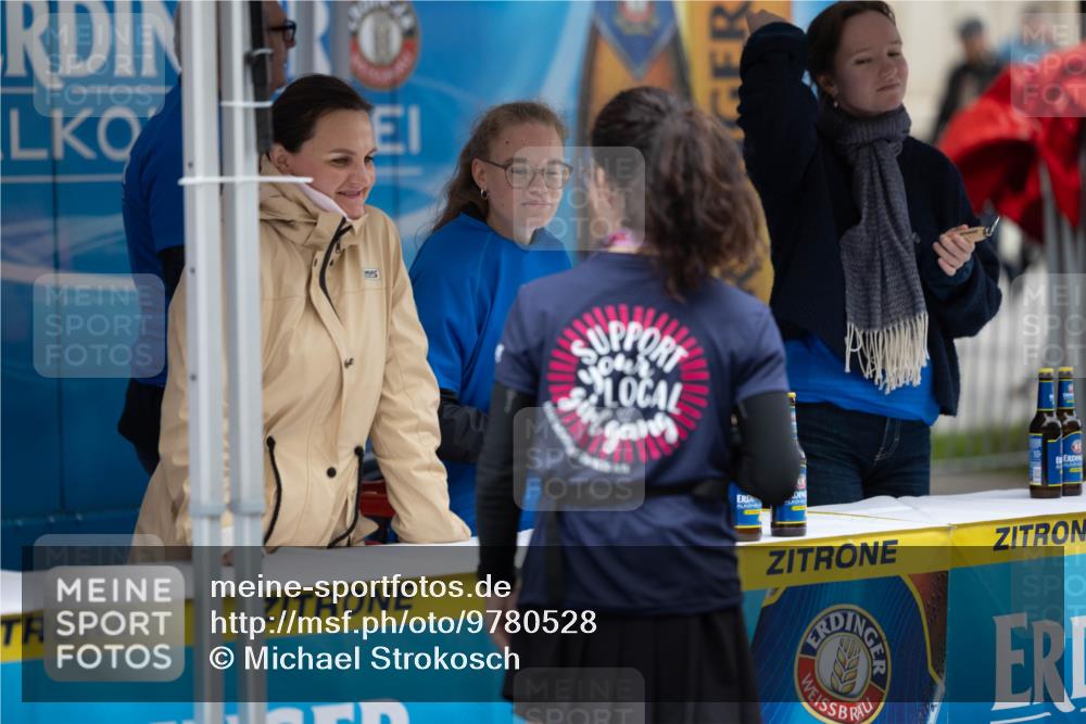 14.06.2026 - REWE Women's Run Michael Strokosch http://msf.ph/oto/9780528 14.06.2026 10:00:01 Laufen  meine-sportfotos.de