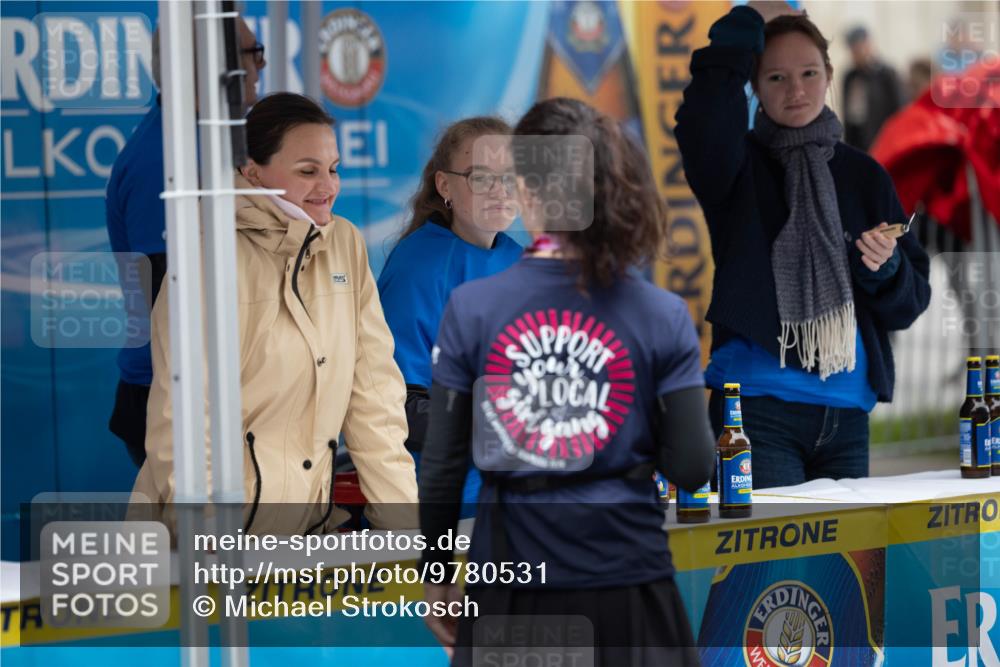 14.06.2026 - REWE Women's Run Michael Strokosch http://msf.ph/oto/9780531 14.06.2026 10:00:01 Laufen  meine-sportfotos.de