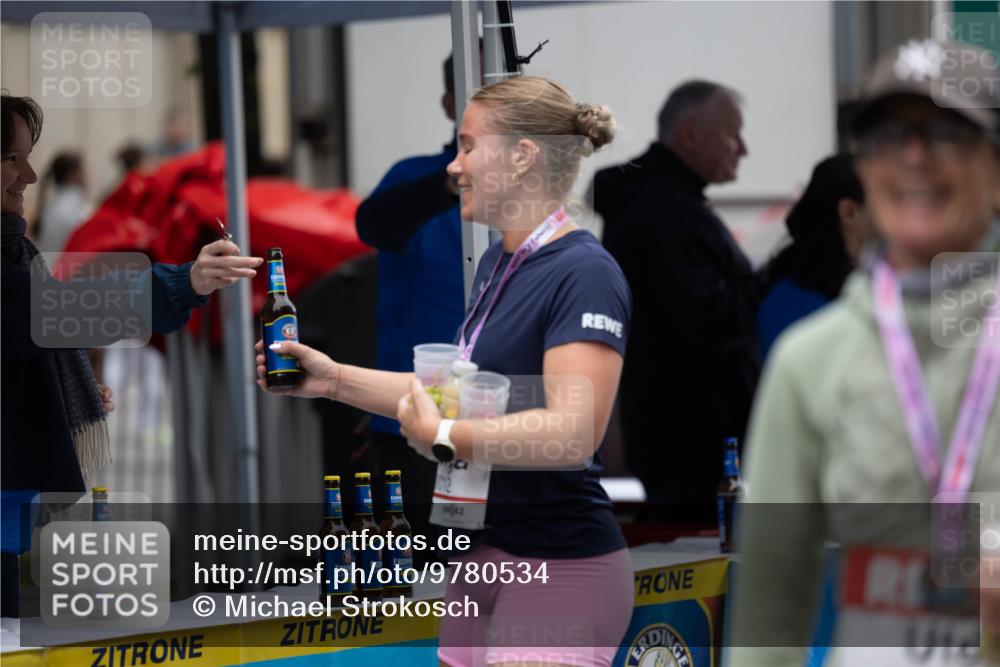 14.06.2026 - REWE Women's Run Michael Strokosch http://msf.ph/oto/9780534 14.06.2026 10:00:19 Laufen  meine-sportfotos.de