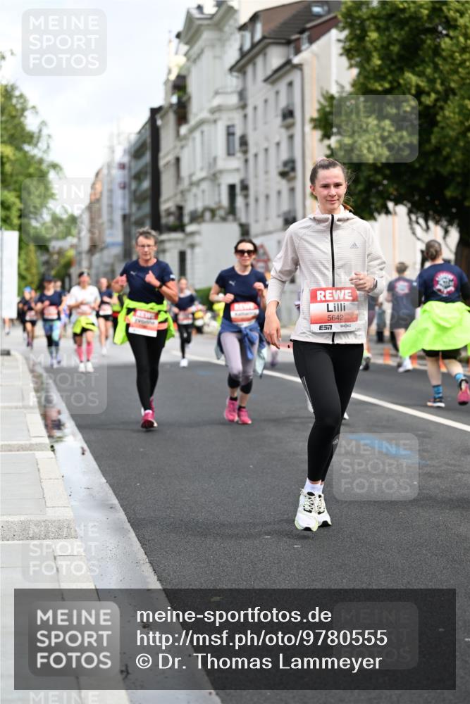14.06.2026 - REWE Women's Run Dr. Thomas Lammeyer http://msf.ph/oto/9780555 14.06.2026 10:49:15 Laufen 5642, 57 meine-sportfotos.de