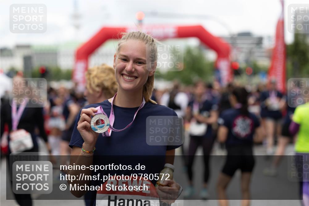 14.06.2026 - REWE Women's Run Michael Strokosch http://msf.ph/oto/9780572 14.06.2026 10:02:00 Laufen  meine-sportfotos.de
