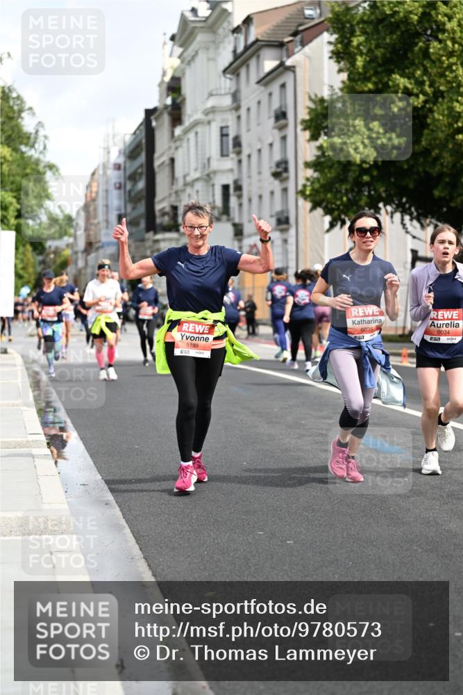 14.06.2026 - REWE Women's Run Dr. Thomas Lammeyer http://msf.ph/oto/9780573 14.06.2026 10:49:17 Laufen 5139, 6035, 7, 6034 meine-sportfotos.de