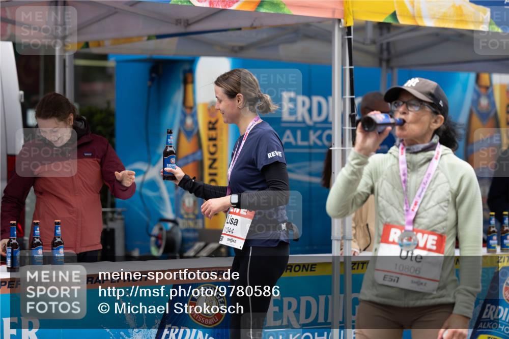 14.06.2026 - REWE Women's Run Michael Strokosch http://msf.ph/oto/9780586 14.06.2026 10:02:18 Laufen 11344, 21, 10806 meine-sportfotos.de