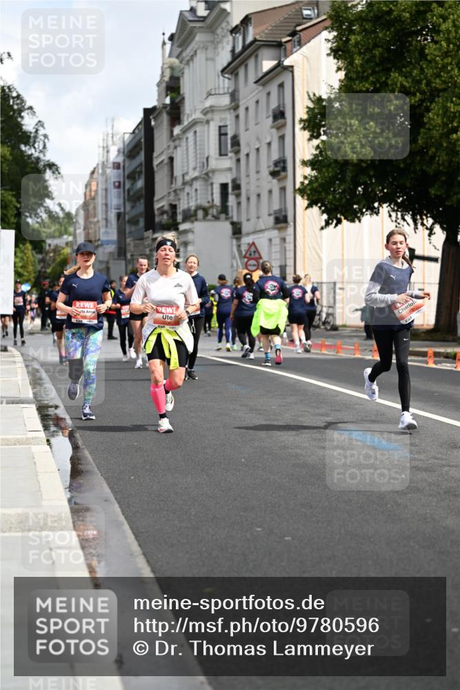14.06.2026 - REWE Women's Run Dr. Thomas Lammeyer http://msf.ph/oto/9780596 14.06.2026 10:49:19 Laufen 5560, 409 meine-sportfotos.de